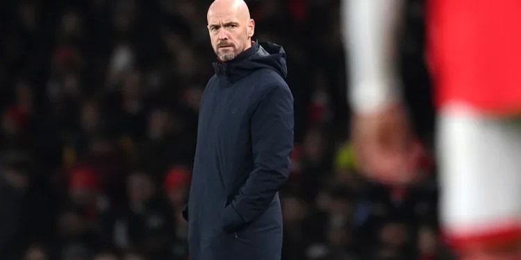 Manchester United, teknik direktör Erik ten Hag’ın sözleşmesini uzattı