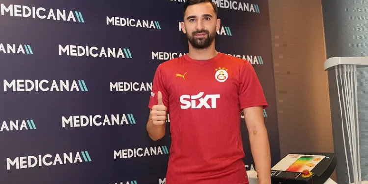 Galatasaraylı futbolcular sağlık kontrolünden geçti