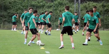 Sakaryaspor yeni sezon hazırlıklarına U19 takımıyla başladı