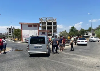 İki otomobilin çarpıştığı kazada 1 kişi yaralandı