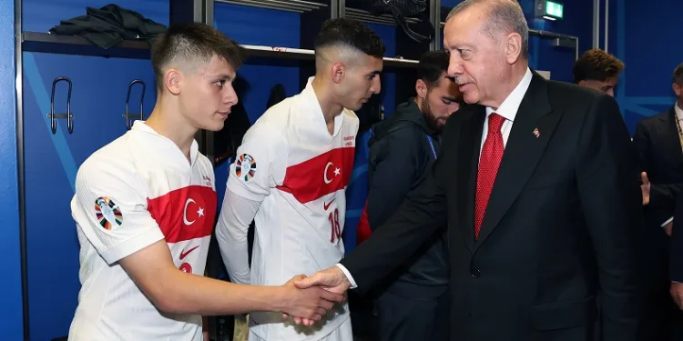 Cumhurbaşkanı Recep Tayyip Erdoğan’dan millilere tebrik