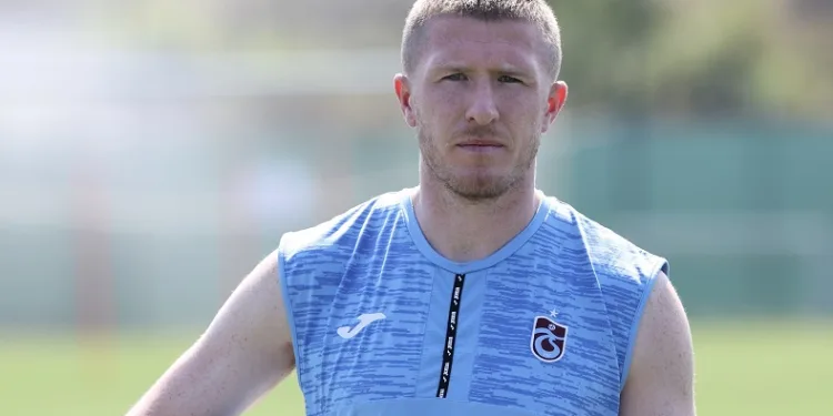 Trabzonspor’un yeni transferi John Lundstram: “Takıma sertlik katacağım”