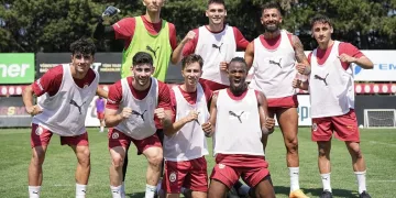 Galatasaray, çalışmalarını sürdürdü