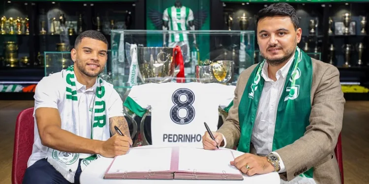 Konyaspor, Pedrinho transferini açıkladı
