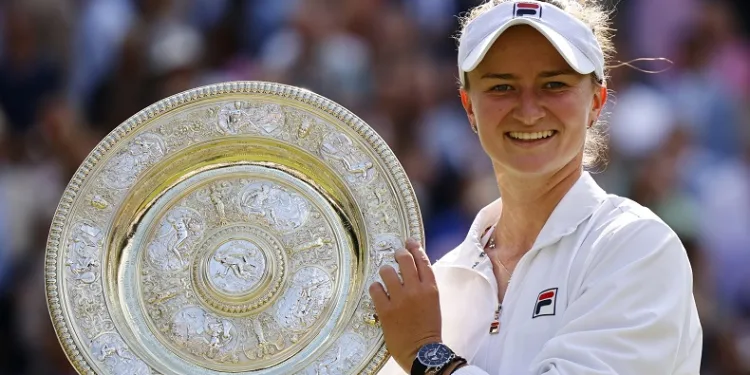 Wimbledon kadınlarda şampiyon Barbora Krejcikova