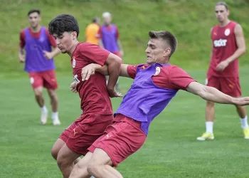 Galatasaray, savunma ve hücum çalıştı