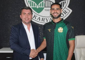 Sakaryaspor, Rayane Aabid’i kadrosuna kattı