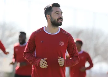 İbrahim Akdağ Sivasspor’dan ayrıldı!
