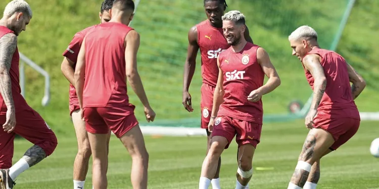 Galatasaray, yeni sezon hazırlıklarını sürdürdü