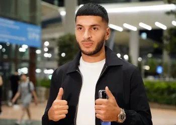 Fenerbahçe’nin yeni transferi Oğuz Aydın, İstanbul’a geldi