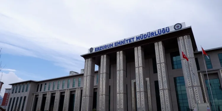 Erzurum polisinden FETÖ operasyonu