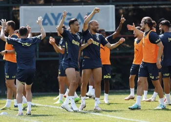 Fenerbahçe yeni sezon hazırlıklarını sürdürdü