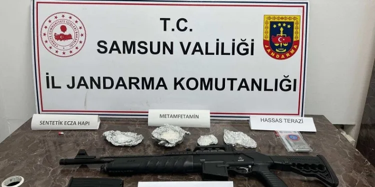Jandarmadan uyuşturucu operasyonu
