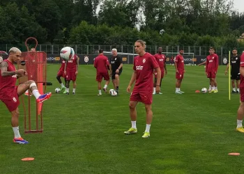 Galatasaray, yeni sezon hazırlıklarını sürdürdü