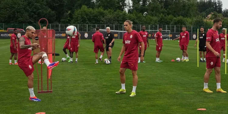 Galatasaray, yeni sezon hazırlıklarını sürdürdü
