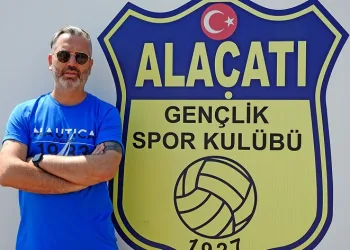 Alaçatıspor yöneticileri istifa etti