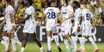Mourinho yönetimindeki Fenerbahçe, ilk resmi maçını İsviçre’de oynayacak