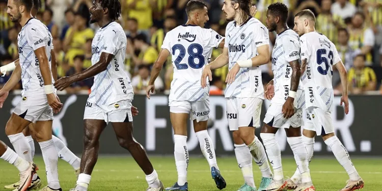 Mourinho yönetimindeki Fenerbahçe, ilk resmi maçını İsviçre’de oynayacak