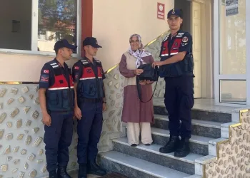 Jandarmadan örnek davranış
