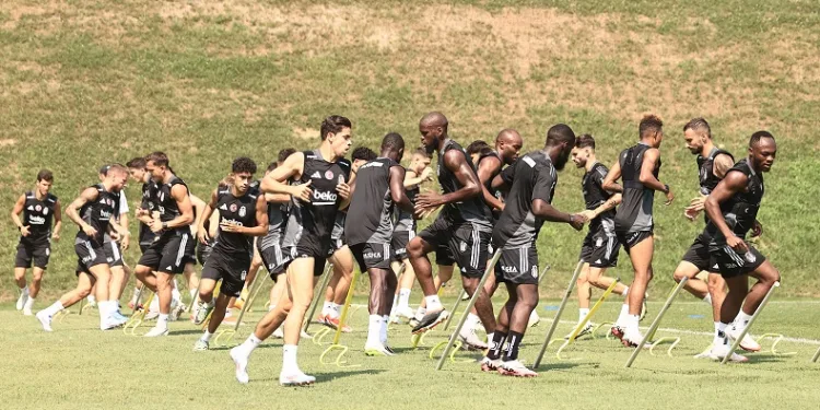 Beşiktaş, yeni sezon hazırlıklarını sürdürdü