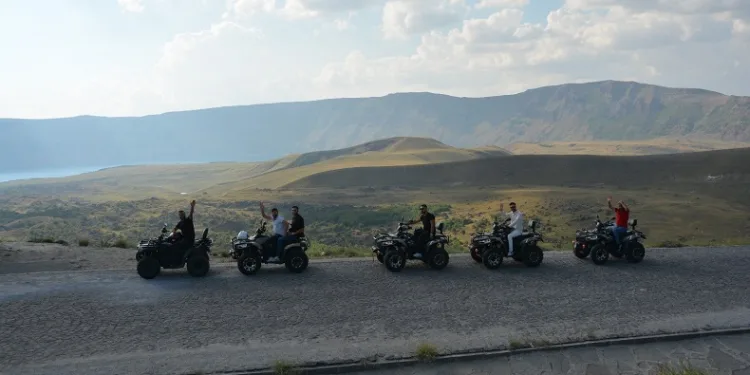 Doğa manzaralı ATV turları Nemrut turizmine hareket katıyor