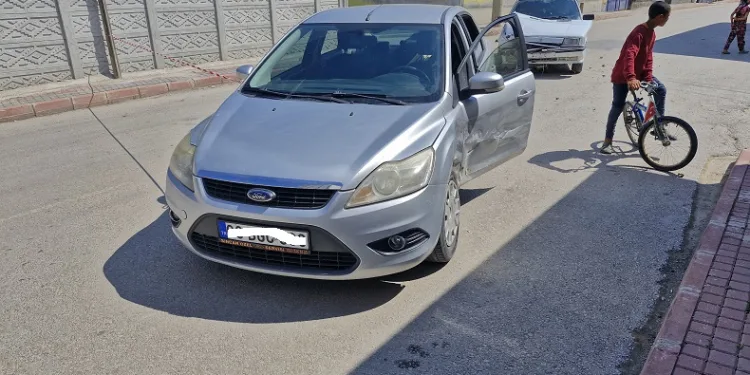 Dikkatsizlik trafik kazasına neden oldu