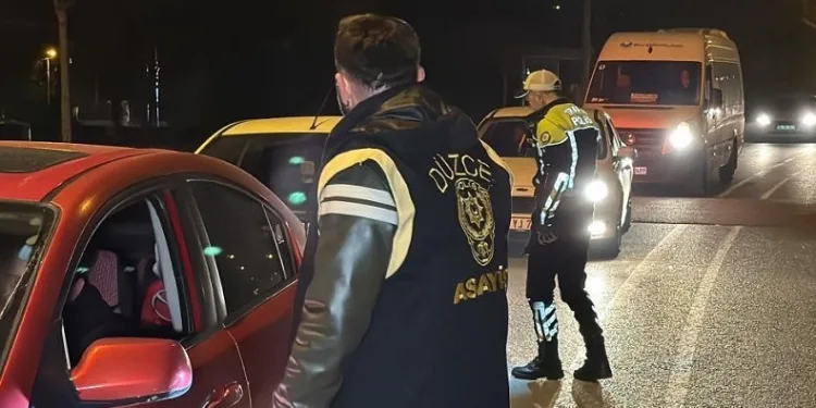 Düzce’de çeşitli suçlardan aranan 41 şahıs yakalandı