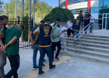 Adıyaman’da hırsızlık çetesi çökertildi