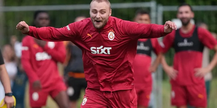 Galatasaray, yeni sezon hazırlıklarını sürdürdü