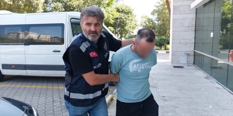 Uyuşturucu ticaretinden tutuklandı