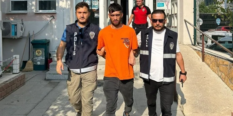 Polisin yakaladığı katil zanlısının suç dosyası kabarık çıktı