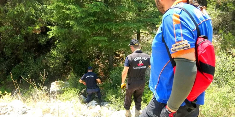 Alzaymır hastası kadın 8 gündür her yerde aranıyor
