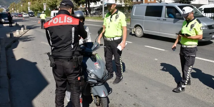 Ordu’da bir haftada yaklaşık 16 bin araç ve sürücüsü denetlendi