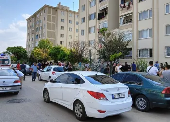 Asansör boşluğuna düşen 13 yaşındaki kız çocuğu hayatını kaybetti