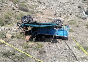 Isparta’da patpat şarampole yuvarlandı: 1 ölü, 1’i çocuk 2 yaralı