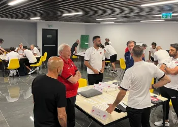UEFA Pro Lisans Antrenör Eğitim Programı’nın liderlik modülü başladı
