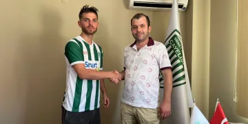 Çayelispor, Muharrem Bostancı’nın sözleşmesini yeniledi