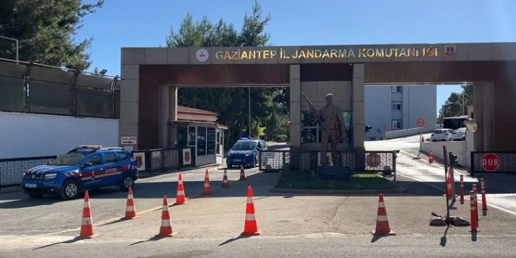 Gaziantep’te 13 yıl 9 ay kesinleşmiş hapis cezası bulunan şahıs yakalandı