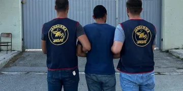 8 yıl 4 ay hapis cezası bulunan şahıs yakalandı