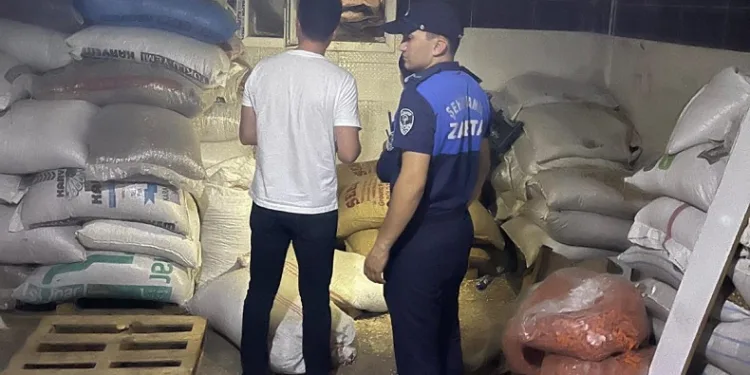 10 ton kuruyemiş imha edildi