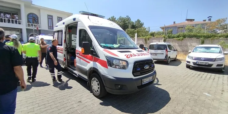 Bingöl’de bıçaklı saldırgan dehşeti