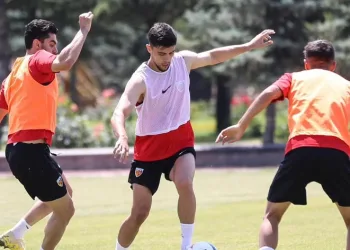 Kayserispor-Sivasspor maçının tarihi belli oldu