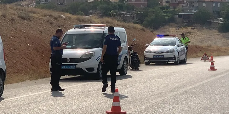 Şarampole yuvarlanan elektrikli bisikletin sürücüsü yaralandı