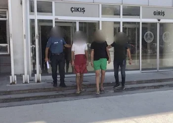 Kuşadası’nda haklarında kesinleşmiş hapis cezası bulunan şahıslar yakalandı
