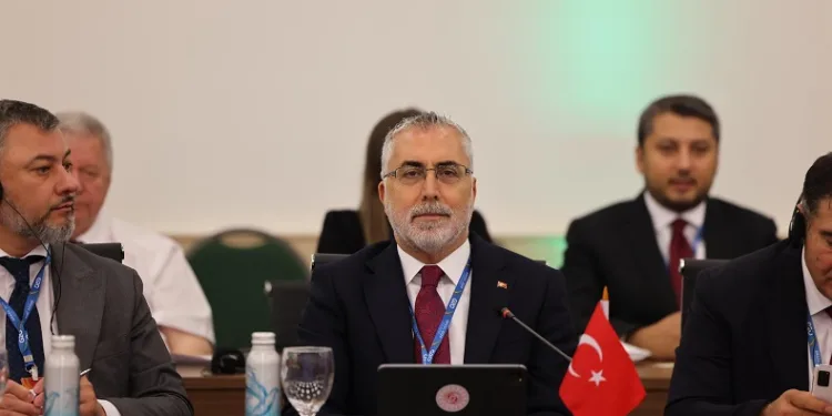 Bakan Işıkhan, Brezilya’da