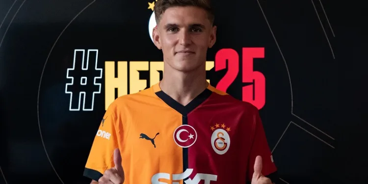 Elias Jelert, Galatasaray’ın 3. Danimarkalı futbolcusu oldu