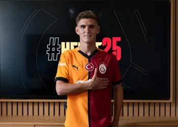 Galatasaray, Elias Jelert’i kadrosuna kattı