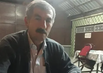 Ağabeyini öldürdü, annesini yaraladı