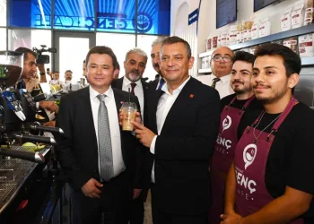 CHP Genel Başkanı Özel, Osmangazi Belediyesi’nin projelerini yerinde inceledi
