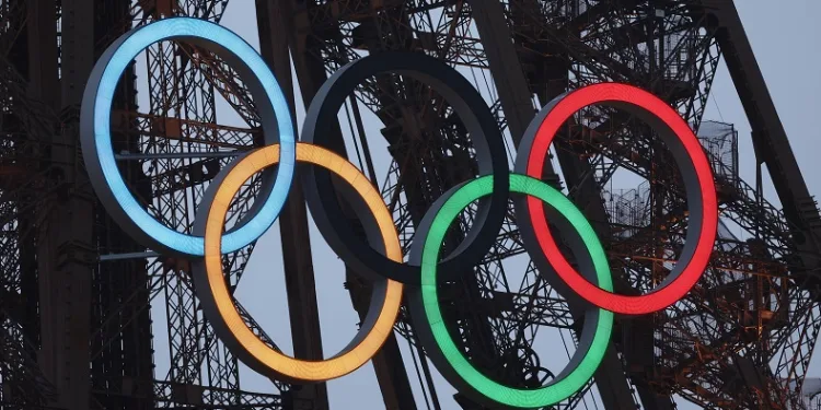 Paris Olimpiyat Oyunlarına görkemli açılış
